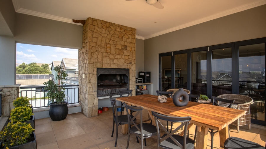 3 Bedroom Property for Sale in The Coves North West